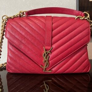 Saint Laurent
College Medium Flap YSL Shoulder Bag in Quilted Leather